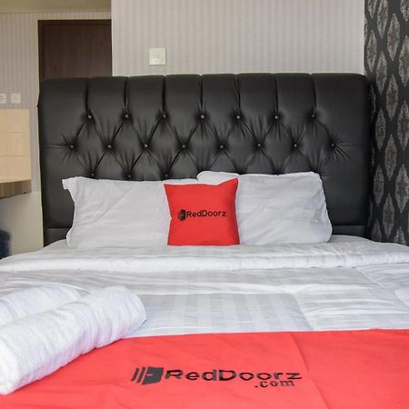 Reddoorz Apartment @ Serpong Green View Tangerang Eksteriør billede